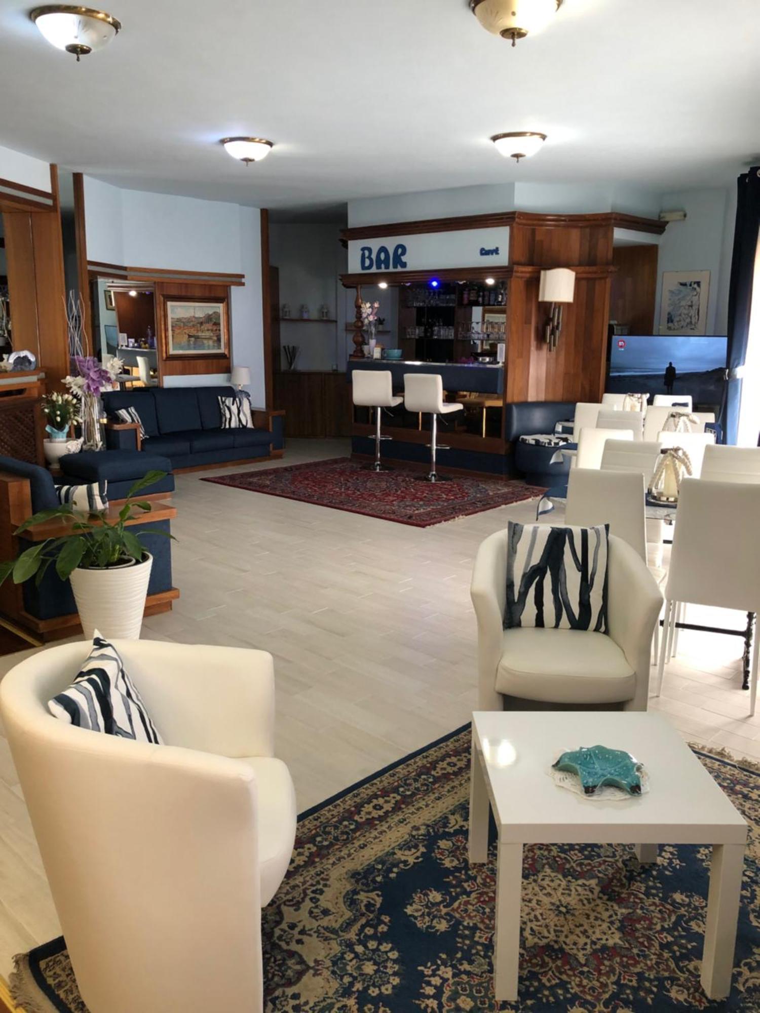 Hotel Due Torri Porto Azzurro Eksteriør billede