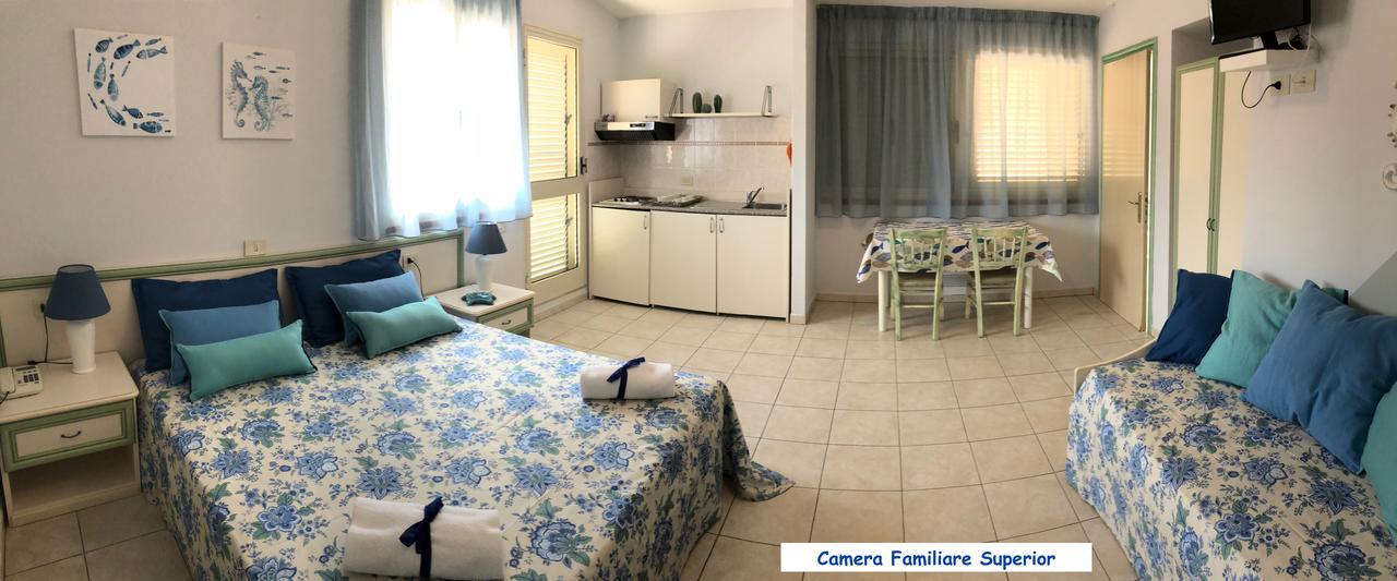 Hotel Due Torri Porto Azzurro Eksteriør billede