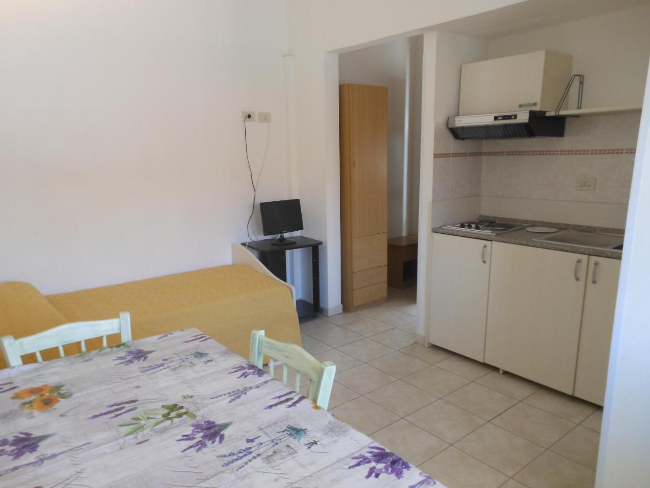 Hotel Due Torri Porto Azzurro Eksteriør billede